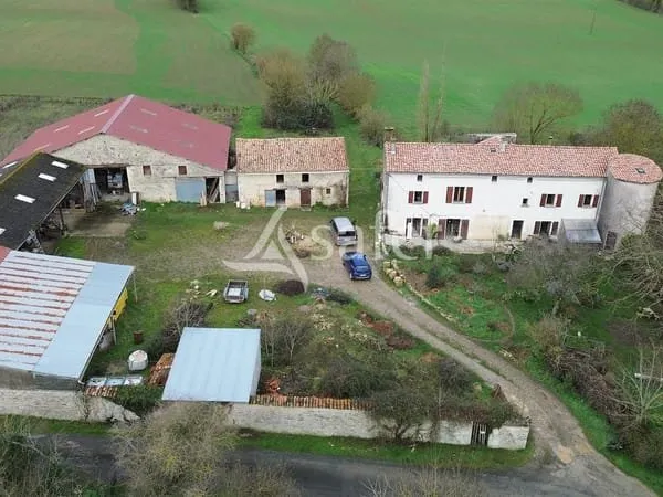 Propriété sur 1.6 ha