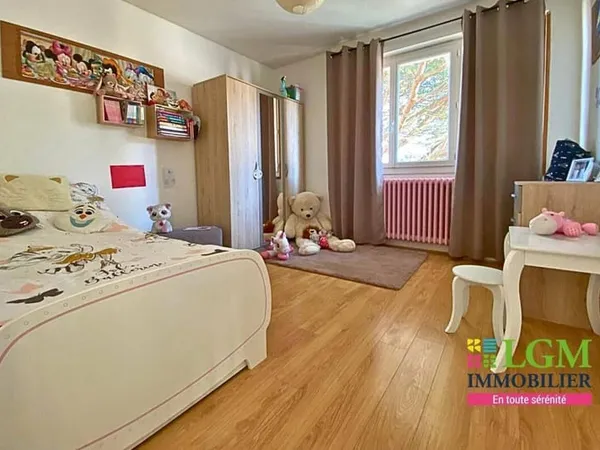 Maison 4 pièces 93 m²