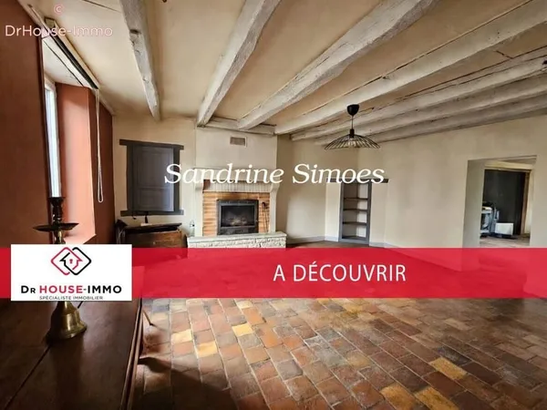 Maison de 110m2- 4 Pièces - Terrain de 815 m2 et dépendances