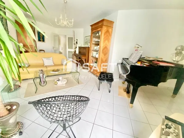 T3 spacieux calme et lumineux dans une copropriété avec piscine