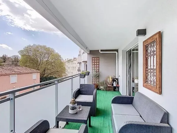 Type 3 de 62 m² en dernier étage avec terrasse
