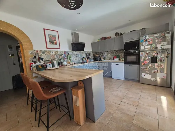 Maison 8 pièces 157 m²