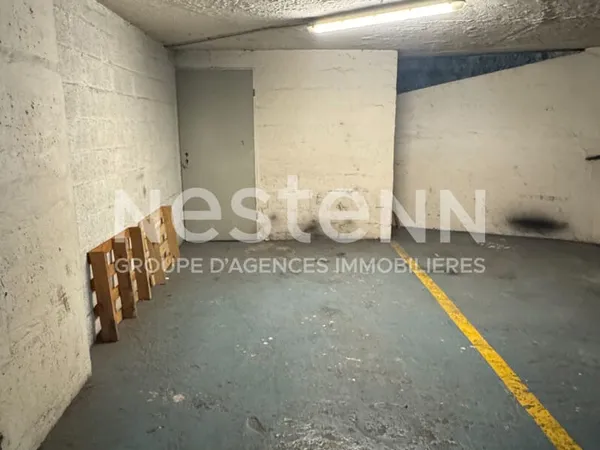Parking 13 m²