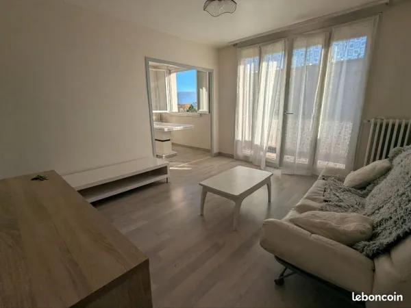 T3 bis meublé très lumineux 64m2 - Renta 12% -