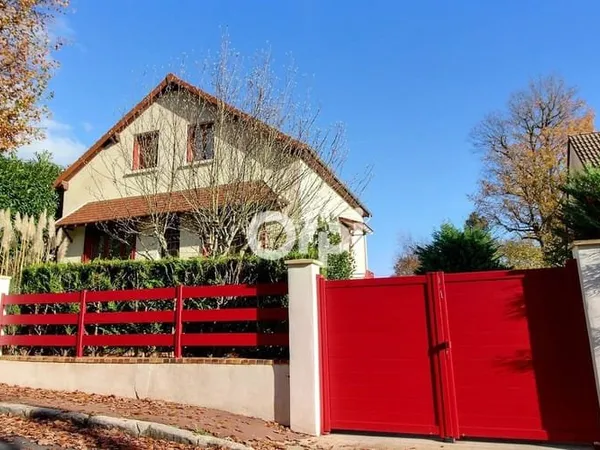 Maison 6 pièces 93 m²