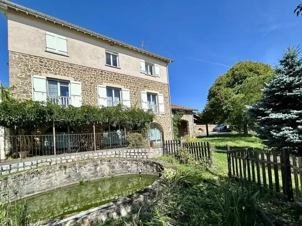 Maison à vendre Pomeys