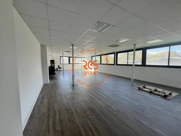 Local d'activité 2952 m²