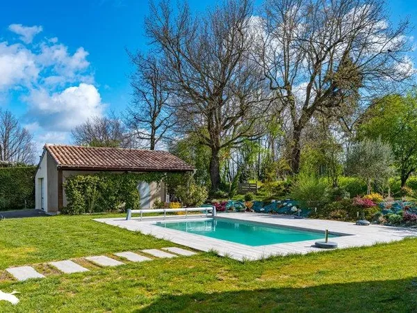 Maison 5 pièces 140 m²
