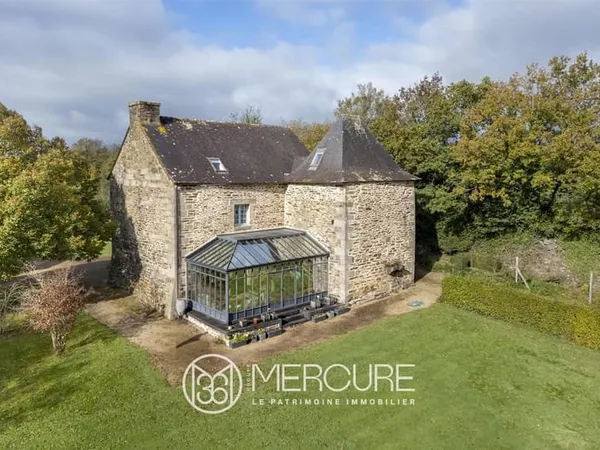 Manoir Avec Piscine