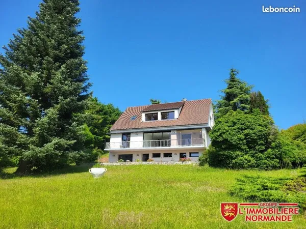 Maison 7 pièces 200 m²
