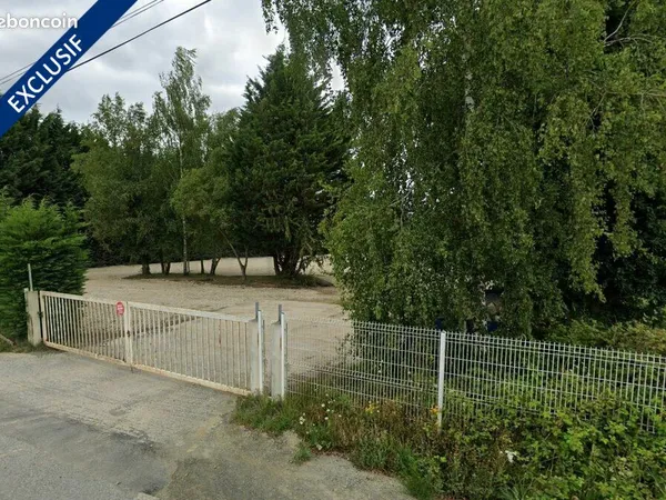 TERRAIN 8198 m² MELESSE