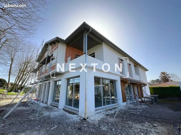 Local commercial 45 m² SAUBION