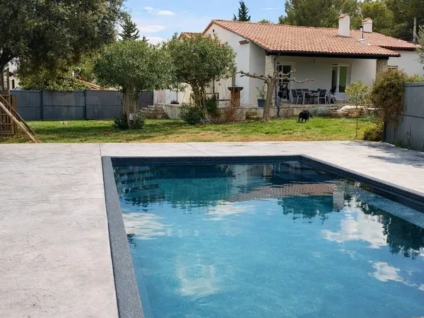 Maison Vente Nages-et-Solorgues 4p 123m² 476000€