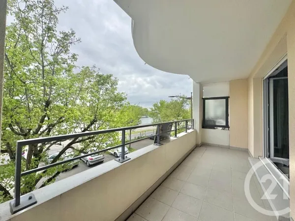 Appartement 3 pièces 74 m²