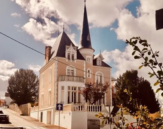 Villa 9 pièces 285 m²