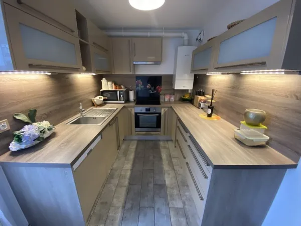 Appartement 4 pièces 83 m²
