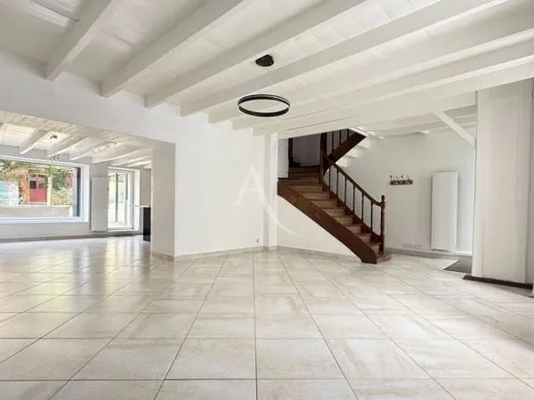 Maison 4 pièces 130 m²
