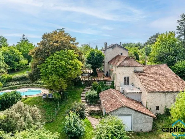 Ensemble de 2 maisons à 25mn d'AGEN(47), 1h de Bordeaux, 3h30 de Paris