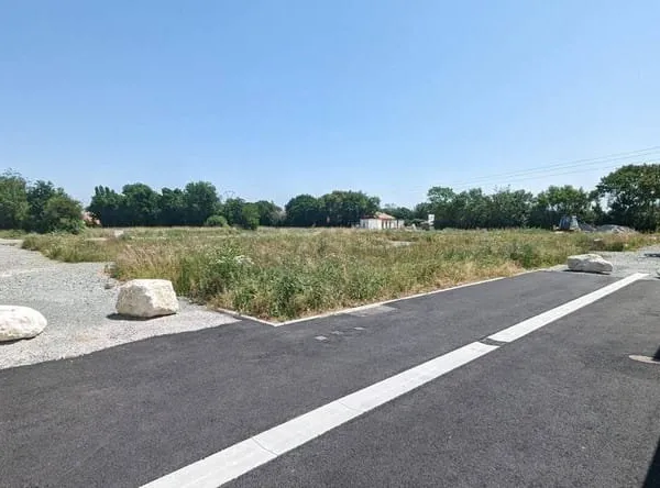 Terrain à bâtir Vente Magné   36900€