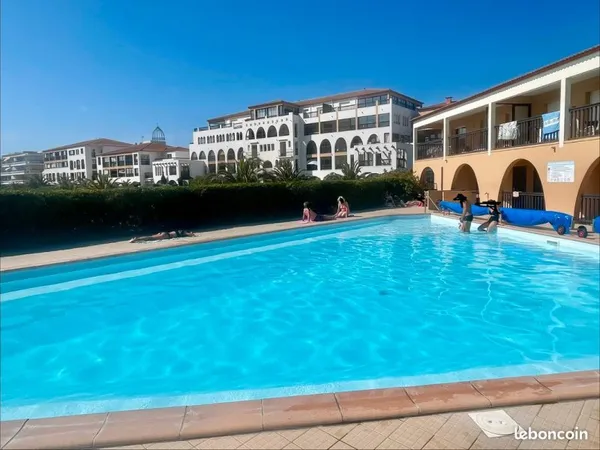 Appartement piscine direct plage vue mer