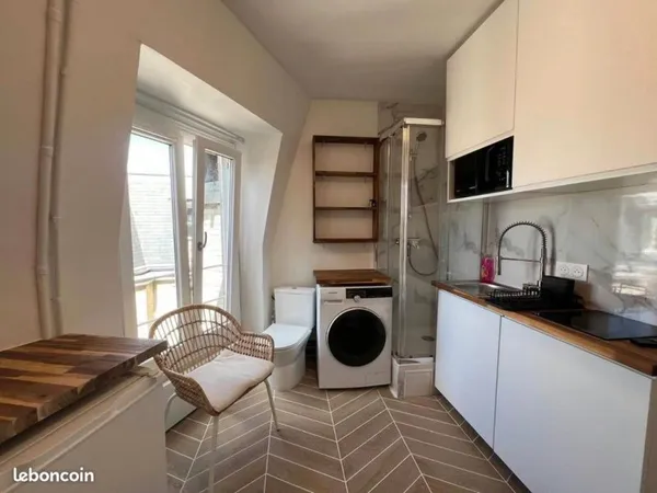 Studio 10 m² refait à neuf - hyper centre Paris 2e - calme & optimisé