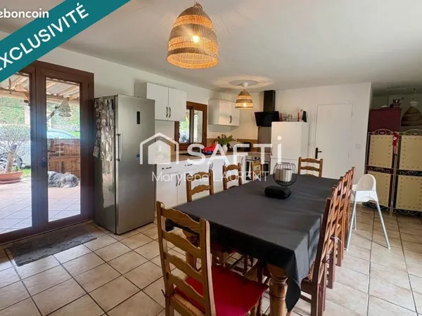 Villa 5 pièces 115 m²
