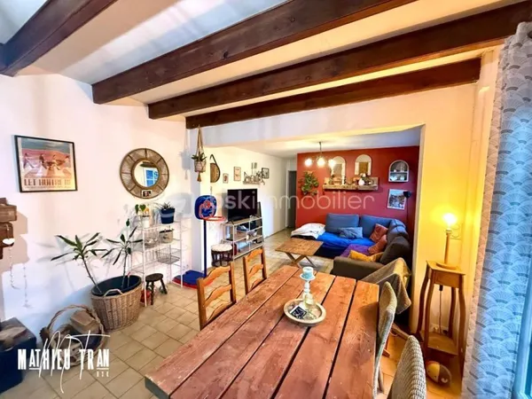 Charmante maison d'environ 157 m² dans un cadre calme et accessible