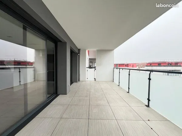 T4 moderne terrasse garage secteur frontalier Geneve