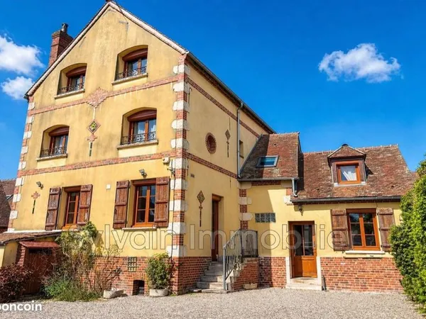 Maison 5 pièces 185 m²