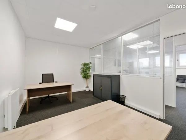 Espace de travail (Bureau) à Pantin en QPV (Quartier Prioritaire de la Ville) & ZFU-TE- Avantages fi