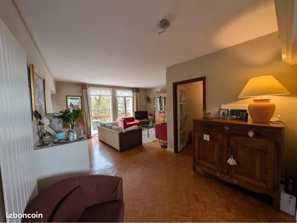 Appartement Rennes 6 pièces quartier fac de droit