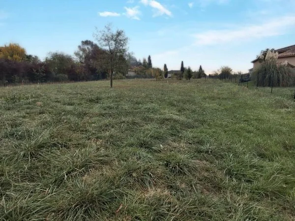 Terrain viabilisé