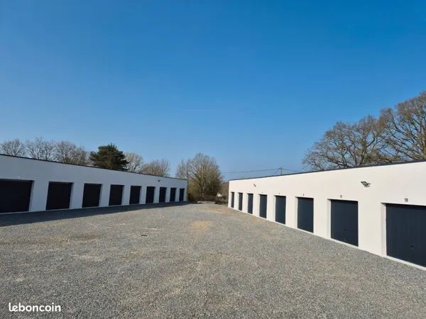 Box,entrepôt,garde de meuble