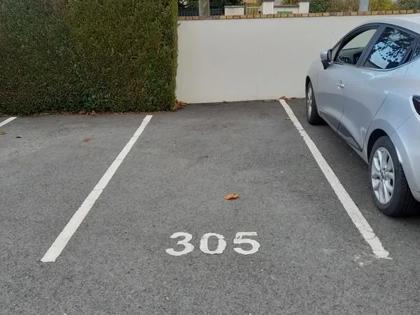Place de Parking à Rambouillet