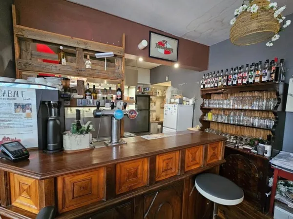 Bar/restaurant licence 4 à vendre sur Saugues (43170)