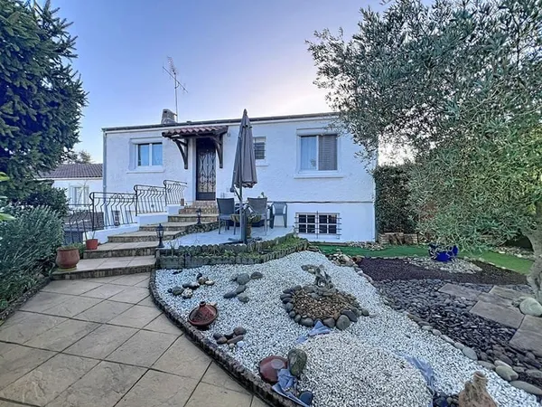 Maison Cholet 7 pièce(s) 138 m2
