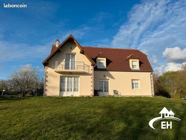 Maison 7 pièces 196 m²