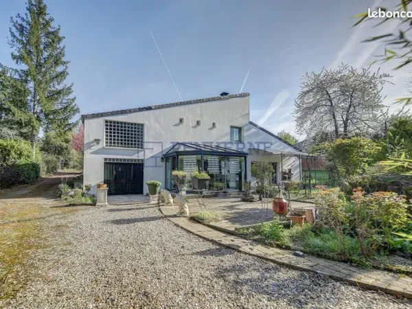 Maison 7 pièces 181 m²