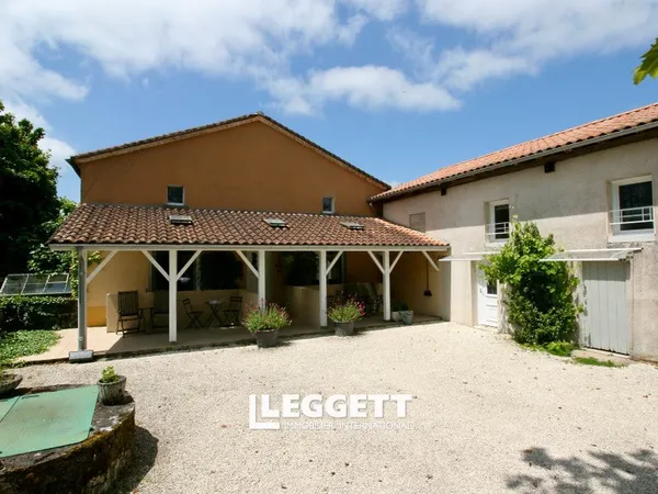 Maison 7 pièce(s), ROUZÈDE