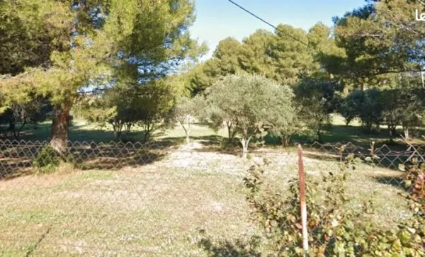 Terrain 476 m² Saint Chamas