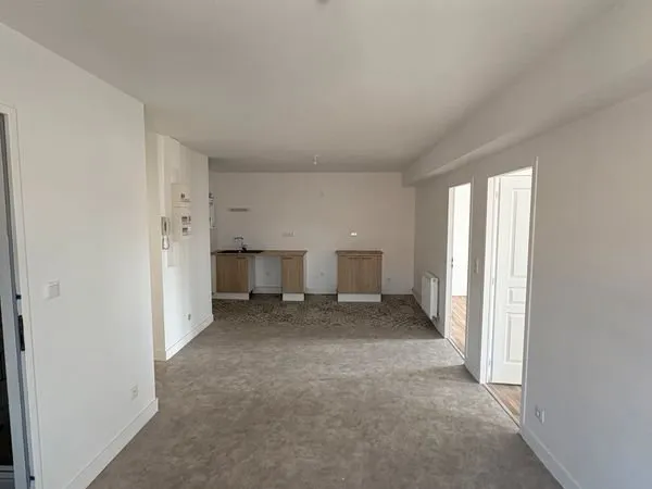 T3 56m² rénové - lumineux - Courpière centre