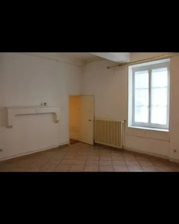 Agréable studio 30 m2,1et,plein centre