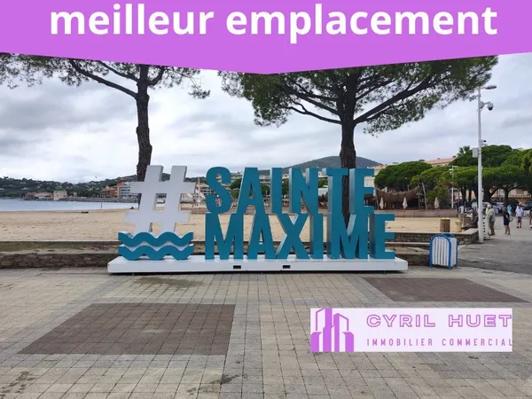 STE MAXIME - LOCAL COMMERCIAL 50 M², Rue piétonne