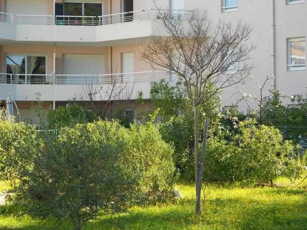 Appartement 1 pièce 73 m²