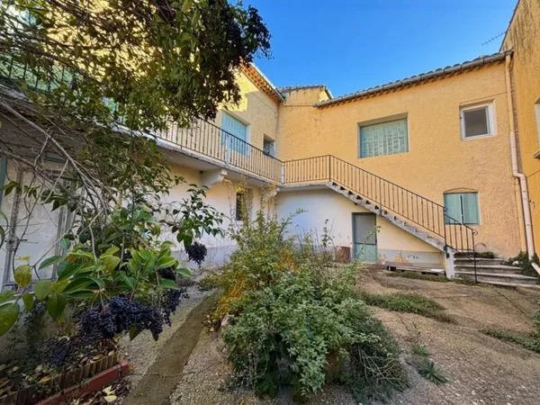 Immeuble 9 pièces 230 m²