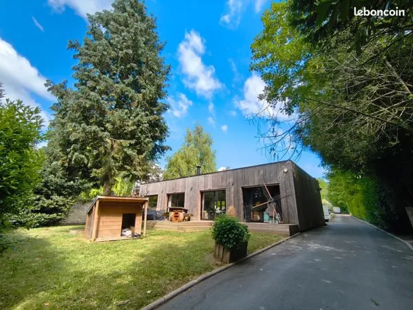 Maison plein pied individuelle et bureau/local indépendant