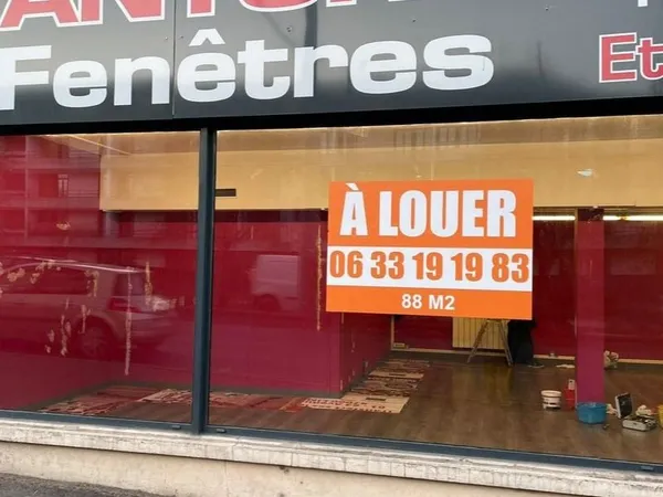 A louer : Local Commercial à Limoges 96m² - 795 euros/mois
