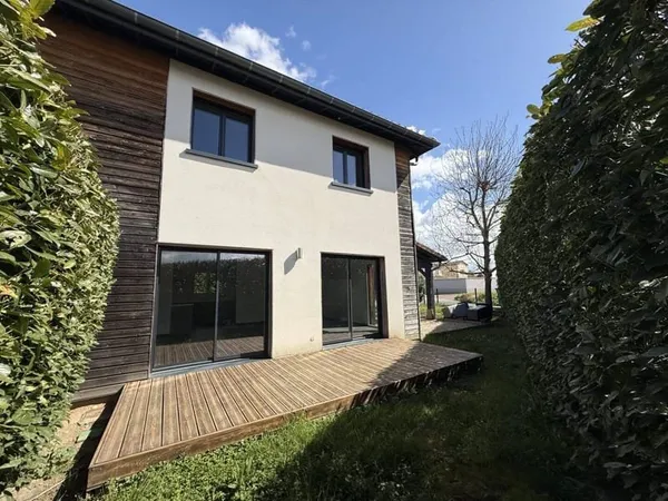 Villa 4 pièces 90 m²