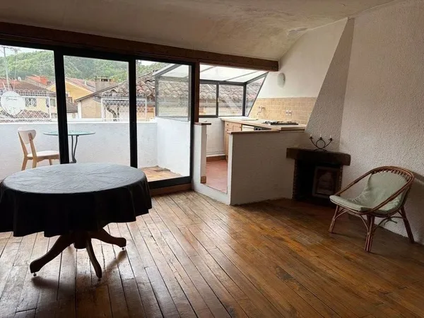 Appartement T3 de caractère - 3e et dernier étage