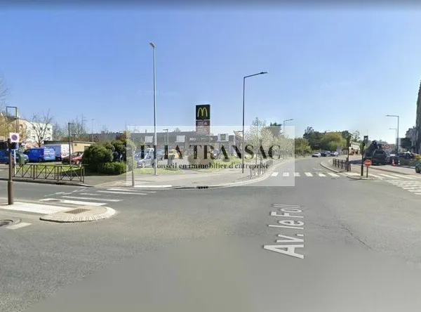 Terrain 2 200 m² Villeneuve Le Roi